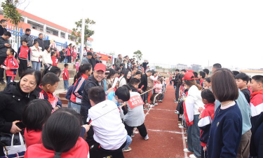 泽州县晋庙铺镇黑石岭中心小学校