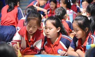 津市市灵泉乡中心小学