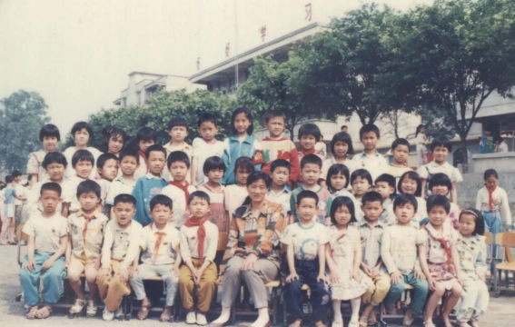 卢峰镇长乐小学