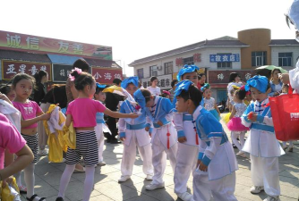 登封市卢店镇卢西小学