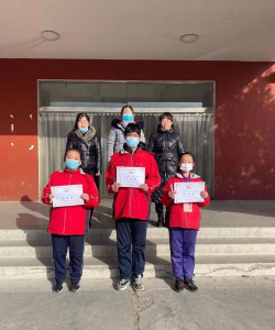 太原市尖草坪区向阳镇傅山中学