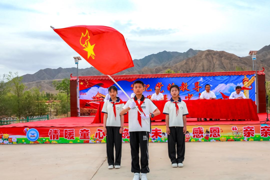 文峰区西营小学