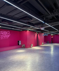 银川市西夏区壹零贰伍舞蹈健身工作室