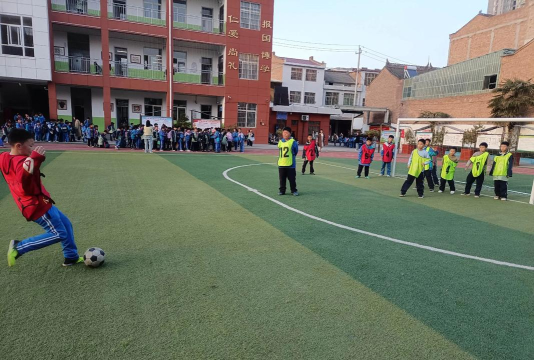 恩施市六角亭办事处逸夫小学