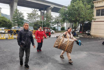 咸丰县朝阳寺镇中心小学