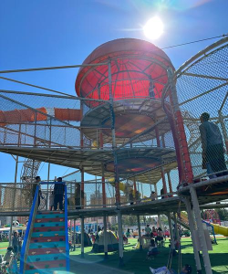 邻水县鼎屏镇蓝精灵幼儿园