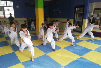 杞县卡贝斯舞蹈培训有限公司