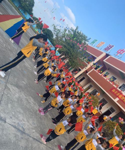 陆丰市铜锣湖农场麻竹坑小学