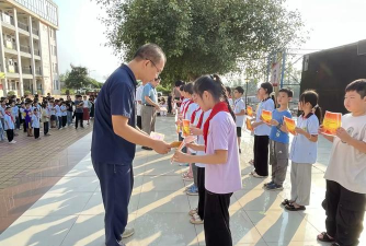 中坝镇上石小学