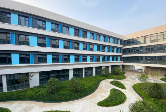 宁波上海世界外国语学校