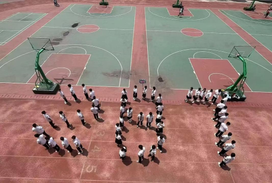 来宾市兴宾区蒙村乡第一初级中学