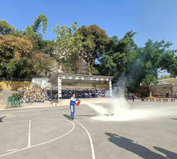 临翔区邦东乡邦东中心完小