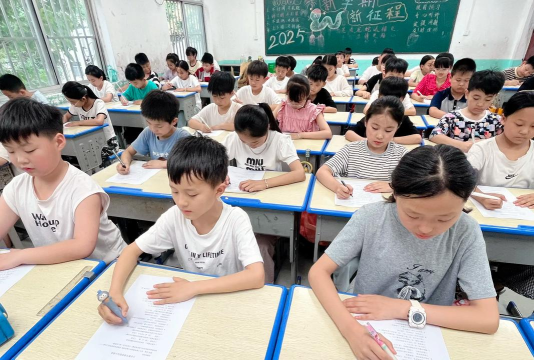 杨寨镇小屯小学