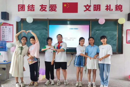 泰和县澄江镇中心小学