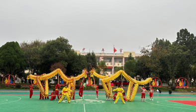 禄丰县仁兴镇中心小学