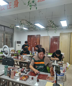 温岭尚木艺术培训有限公司