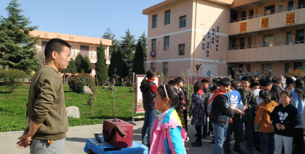 巴州区白庙小学