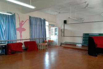 宾阳县陈平乡中心学校