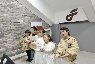 佛山市顺德区大良街道舞韵秋歌艺术培训有限公司