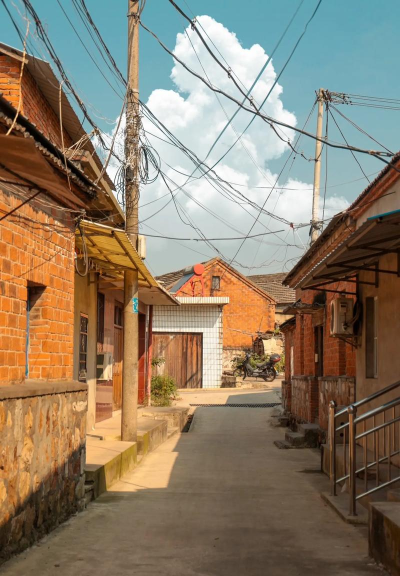 东关水泥厂初中