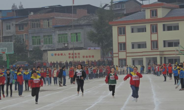 八庙乡中心小学校