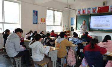 冕宁县南河乡中心校