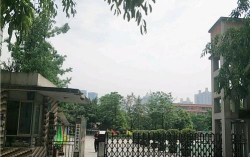 重庆两江新区人和实验学校