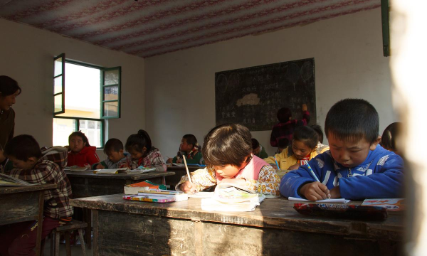 多巴镇二村小学