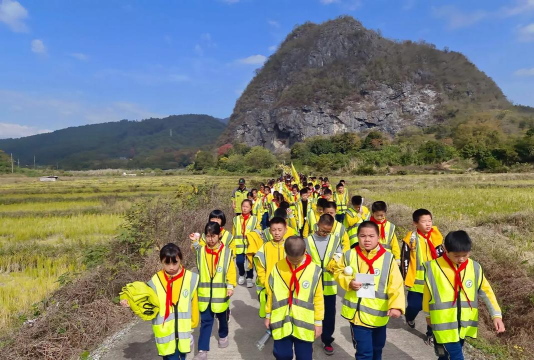 七里河区硷沟沿小学