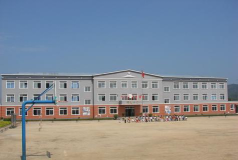 响水和平中心小学