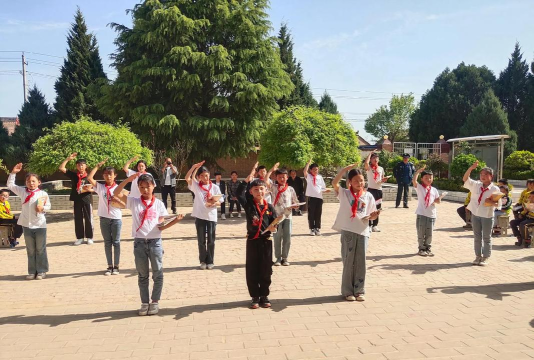 盘克小学