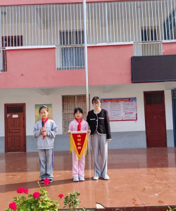 谭家河乡中心学校