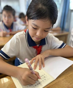 佛山市禅城区张槎东鄱小学