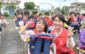 德庆县凤村镇新红教学点