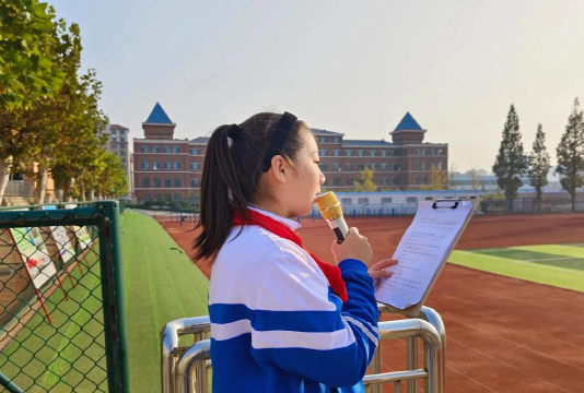 顺德市大良区凤城中学