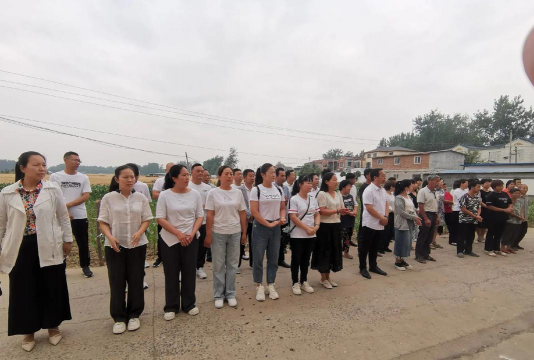 项城市贾岭镇新兴初级中学