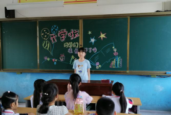 峡江县何君幼儿园