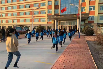 泰来县平洋镇中心学校双山分校