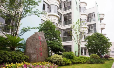 七宝镇明强小学