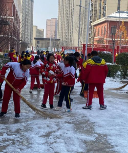 佳木斯市雪松小学