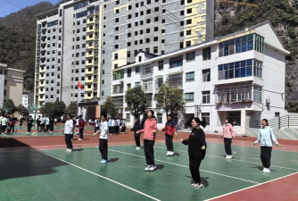 榔坪镇乐园初级中学