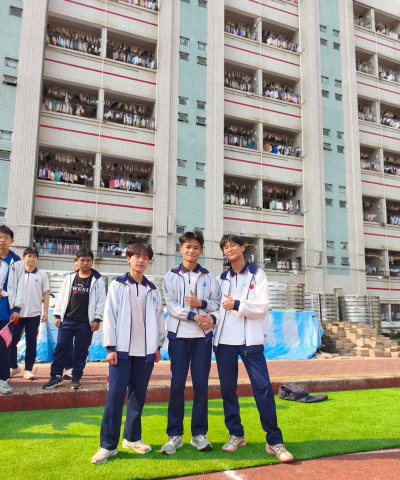 洪湖市万全镇郑道湖中学