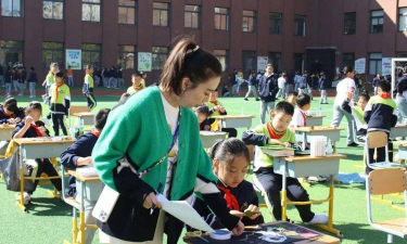 白塔区实验小学