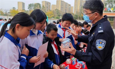 汕头市龙湖区东龙学校