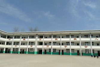 南镇小学