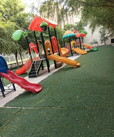 杜尔伯特县胡吉吐莫镇中心幼儿园