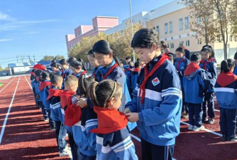 额玛勒郭楞蒙古乡寄宿制学校