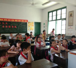 谢林港中心小学