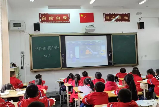 大水乡中心小学