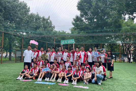 北京东城区培新小学